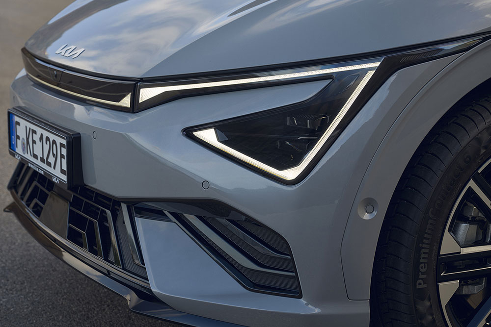kia-ev6-phare